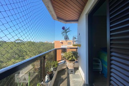 Apartamento à venda com 119m², 3 quartos e 2 vagasSuíte 1 - Sacada