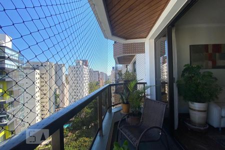 Apartamento à venda com 119m², 3 quartos e 2 vagasSacada