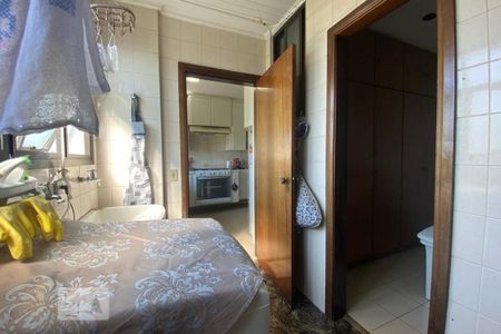 Apartamento à venda com 119m², 3 quartos e 2 vagasÁrea de Serviço