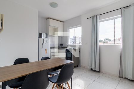 Sala/Cozinha de apartamento para alugar com 1 quarto, 30m² em Cidade Industrial de Curitiba, Curitiba