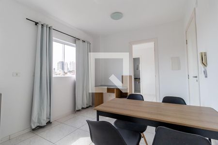 Sala/Cozinha de apartamento para alugar com 1 quarto, 30m² em Cidade Industrial de Curitiba, Curitiba
