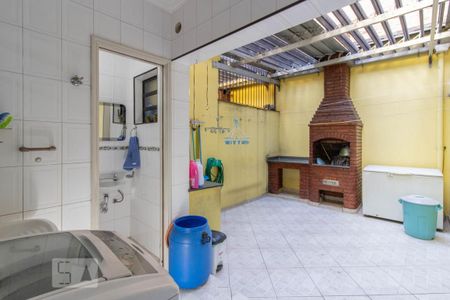 Casa à venda com 103m², 3 quartos e 2 vagasChurrasqueira