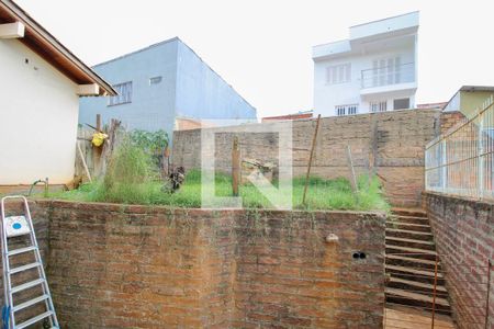 Casa à venda com 250m², 3 quartos e 2 vagasQuintal