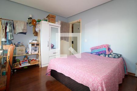 Casa à venda com 250m², 3 quartos e 2 vagasQuarto Suíte 2 