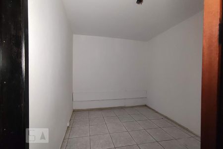 Casa à venda com 242m², 3 quartos e 2 vagasSala 4