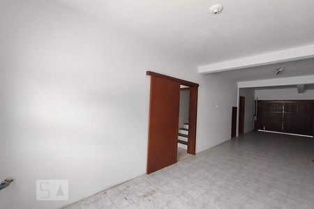 Casa à venda com 242m², 3 quartos e 2 vagasGaragem e Área de serviço