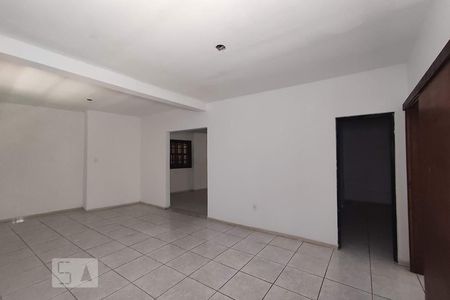 Casa à venda com 242m², 3 quartos e 2 vagasSala 3