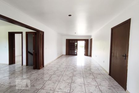 Casa à venda com 242m², 3 quartos e 2 vagasSala 5