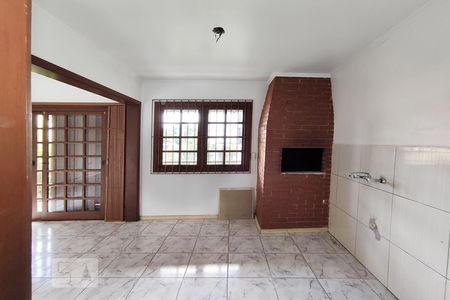 Casa à venda com 242m², 3 quartos e 2 vagasCozinha com churrasqueira 