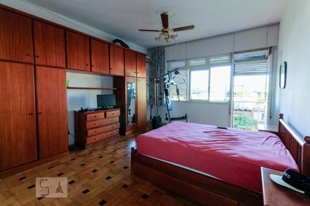 Quarto 1 de casa à venda com 4 quartos, 234m² em Medianeira, Porto Alegre