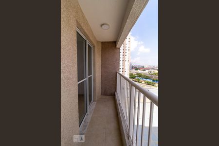 Apartamento para alugar com 42m², 2 quartos e 1 vagaSacada