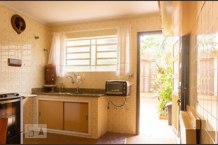 Casa à venda com 189m², 5 quartos e 4 vagasCozinha