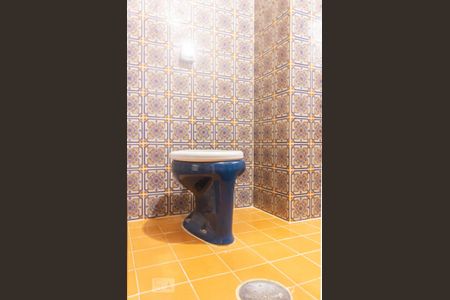 Casa à venda com 189m², 5 quartos e 4 vagasBanheiro