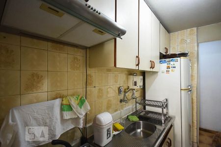 Apartamento à venda com 54m², 2 quartos e 1 vagaCozinha
