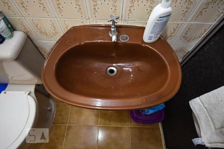 Apartamento à venda com 54m², 2 quartos e 1 vagaPia do banheiro