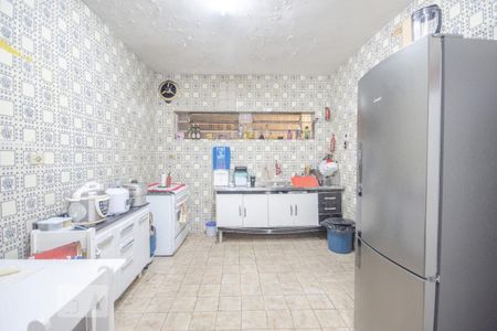 Casa à venda com 220m², 4 quartos e 2 vagasCozinha