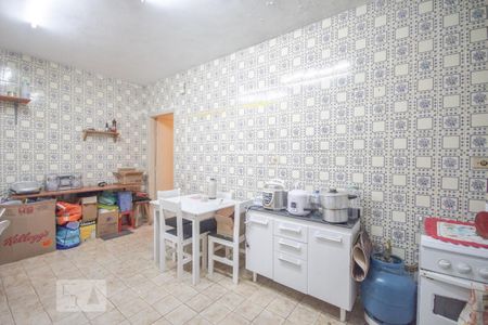 Casa à venda com 220m², 4 quartos e 2 vagasCozinha