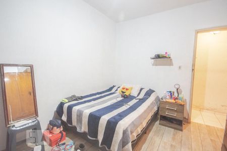 Casa à venda com 220m², 4 quartos e 2 vagasQuarto 2