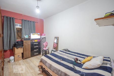Casa à venda com 220m², 4 quartos e 2 vagasQuarto 2