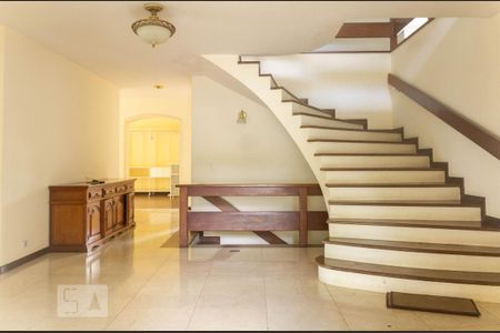 Casa para alugar em Interlagos