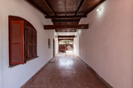 Casa à venda com 205m², 3 quartos e 3 vagasGaragem