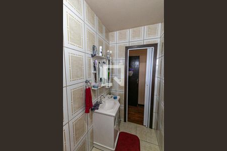Banheiro do Quarto 1 de casa à venda com 3 quartos, 205m² em Medianeira, Porto Alegre