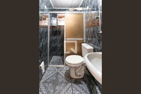 Casa à venda com 205m², 3 quartos e 3 vagasBanheiro Social