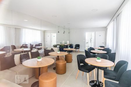 Apartamento à venda com 48m², 2 quartos e sem vagaÁrea comum - Salão de festas