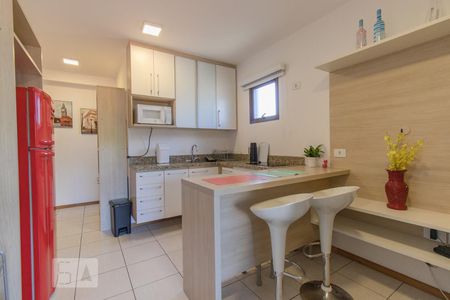 Studio de kitnet/studio para alugar com 1 quarto, 35m² em Centro, Curitiba