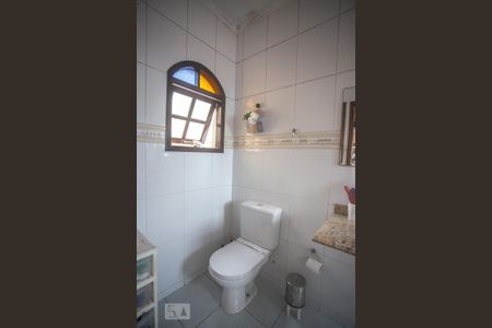 Casa à venda com 171m², 3 quartos e sem vaga Casa à venda com 171m², 3 quartos e sem vagaBanheiro suíte