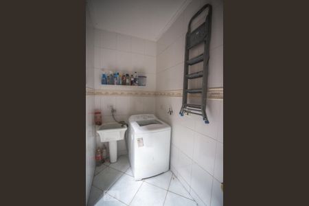 Casa à venda com 171m², 3 quartos e sem vaga Casa à venda com 171m², 3 quartos e sem vagaÁrea de serviço