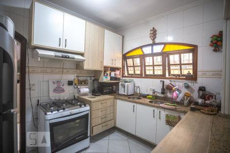 Casa à venda com 171m², 3 quartos e sem vaga Casa à venda com 171m², 3 quartos e sem vagaCozinha