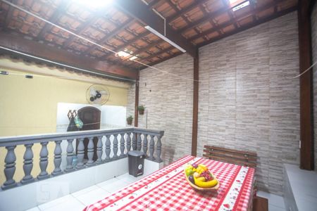 Casa à venda com 171m², 3 quartos e sem vaga Casa à venda com 171m², 3 quartos e sem vagaQuintal