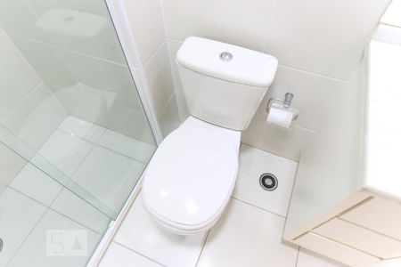 Apartamento para alugar com 77m², 2 quartos e 2 vagasBanheiro