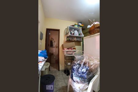 Casa à venda com 270m², 2 quartos e 2 vagas