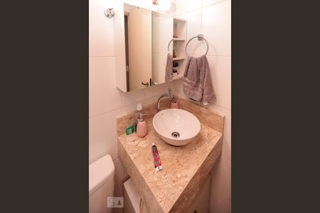 Apartamento à venda com 64m², 2 quartos e 1 vagaBanheiro Suíte