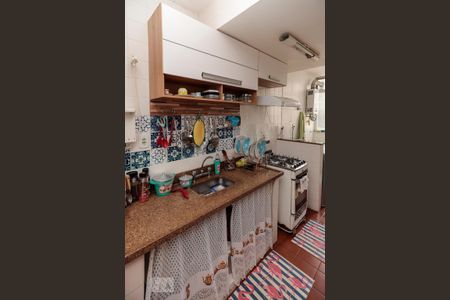 Apartamento à venda com 64m², 2 quartos e 1 vagaCozinha