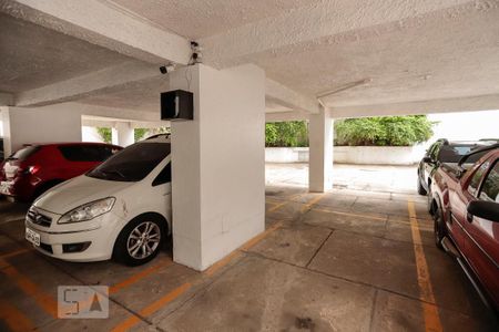 Apartamento à venda com 64m², 2 quartos e 1 vagaPlay