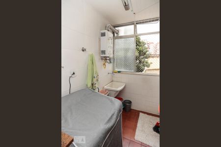 Apartamento à venda com 64m², 2 quartos e 1 vagaÁrea de Serviço