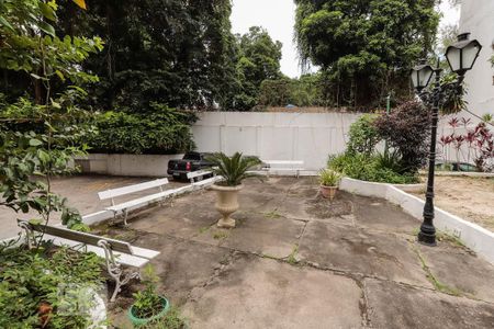 Apartamento à venda com 64m², 2 quartos e 1 vagaPlay