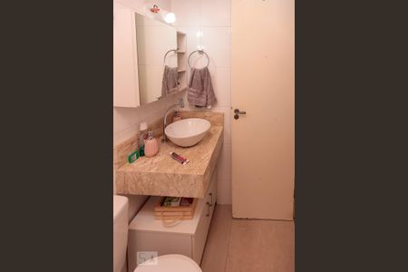 Apartamento à venda com 64m², 2 quartos e 1 vagaBanheiro Suíte