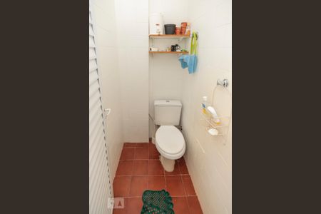 Apartamento à venda com 64m², 2 quartos e 1 vagaBanheiro de Serviço