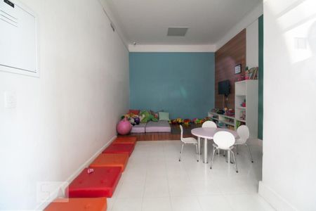 Apartamento à venda com 81m², 2 quartos e 1 vaga Apartamento à venda com 81m², 2 quartos e 1 vagaBrinquedoteca