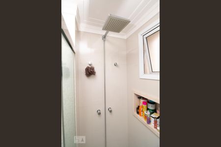 Apartamento à venda com 81m², 2 quartos e 1 vaga Apartamento à venda com 81m², 2 quartos e 1 vagaBanheiro Suíte