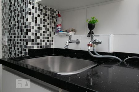 Apartamento à venda com 81m², 2 quartos e 1 vaga Apartamento à venda com 81m², 2 quartos e 1 vagaÁrea de Serviço