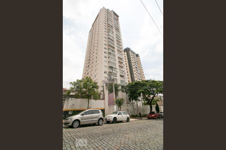 Apartamento à venda com 81m², 2 quartos e 1 vaga Apartamento à venda com 81m², 2 quartos e 1 vagaFachada