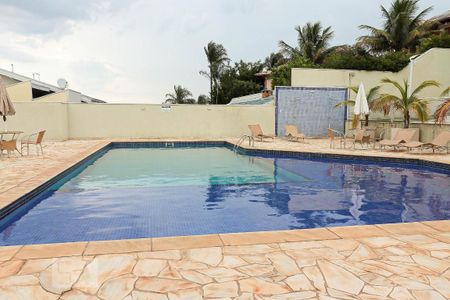 Casa de condomínio para alugar com 430m², 4 quartos e 4 vagasÁrea comum condomínio - piscina