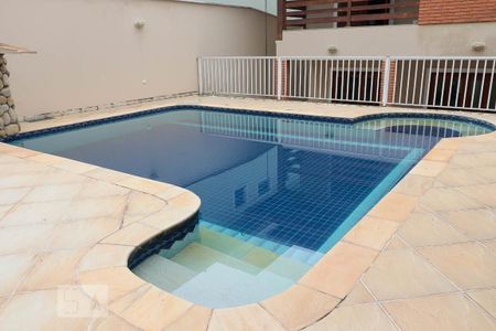 Casa de condomínio para alugar com 430m², 4 quartos e 4 vagasÁrea Externa - piscina 