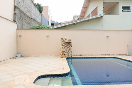 Casa de condomínio para alugar com 430m², 4 quartos e 4 vagasÁrea Externa - piscina 
