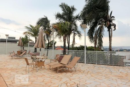 Casa de condomínio para alugar com 430m², 4 quartos e 4 vagasÁrea comum condomínio - piscina